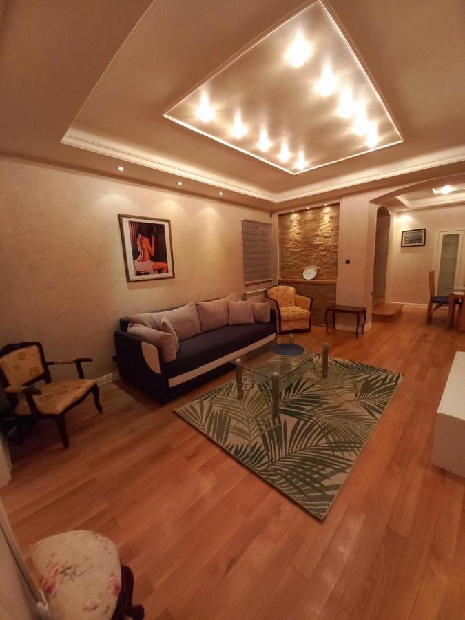 Alex Lux Belgrado Exterior foto